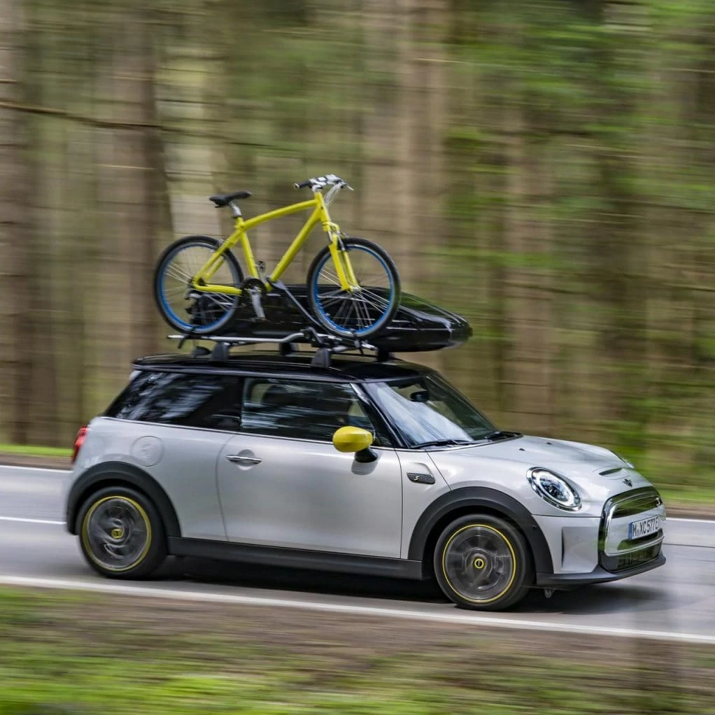 Do roof racks affect fuel economy?- Featured Shot